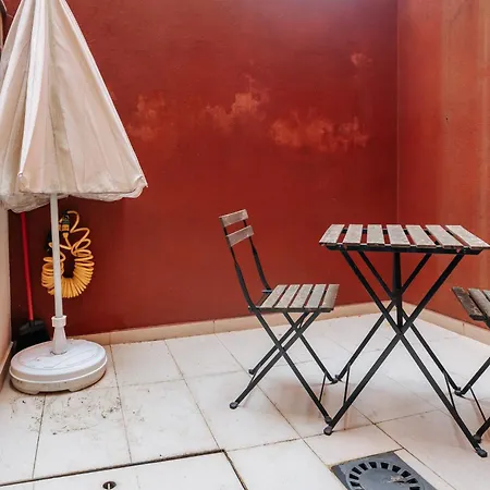 Parque Nacoes Oriente Flat شقة *